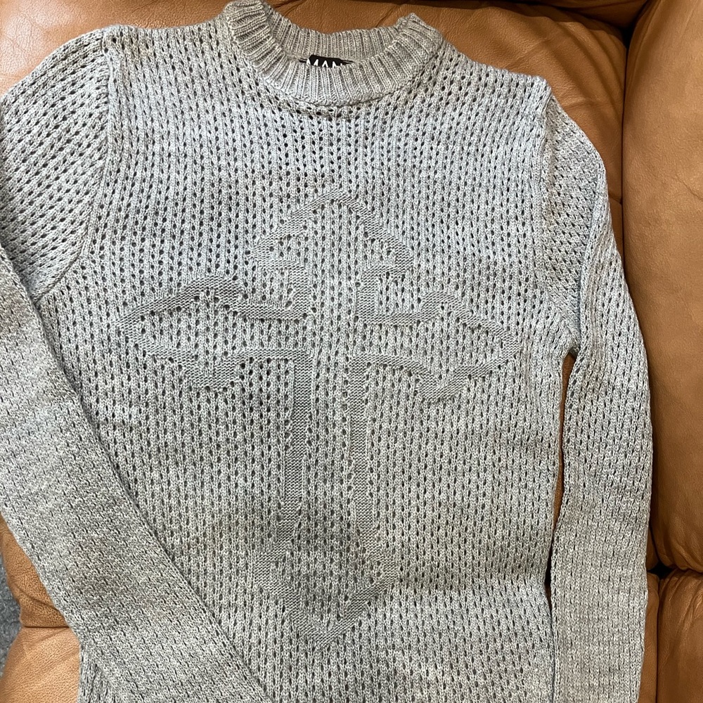 NEW MENS SWEATER GRAY SIZE MEDIUM MUSCLE FIT